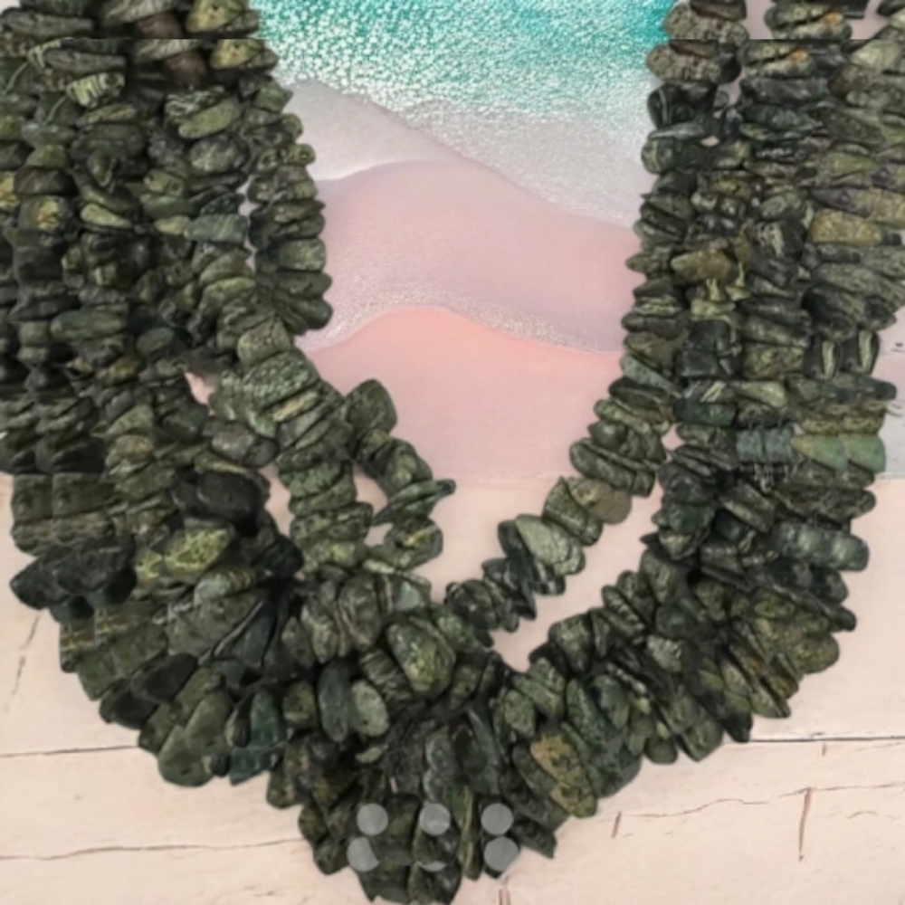 Vintage ' 70's Puka Shell Necklace.  Rare Green Color
